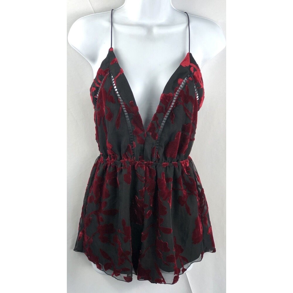 NWT Tobi Halter Romper Shorts XS Blk/Red Velvet Floral V-Neck Whimsigoth Gothic